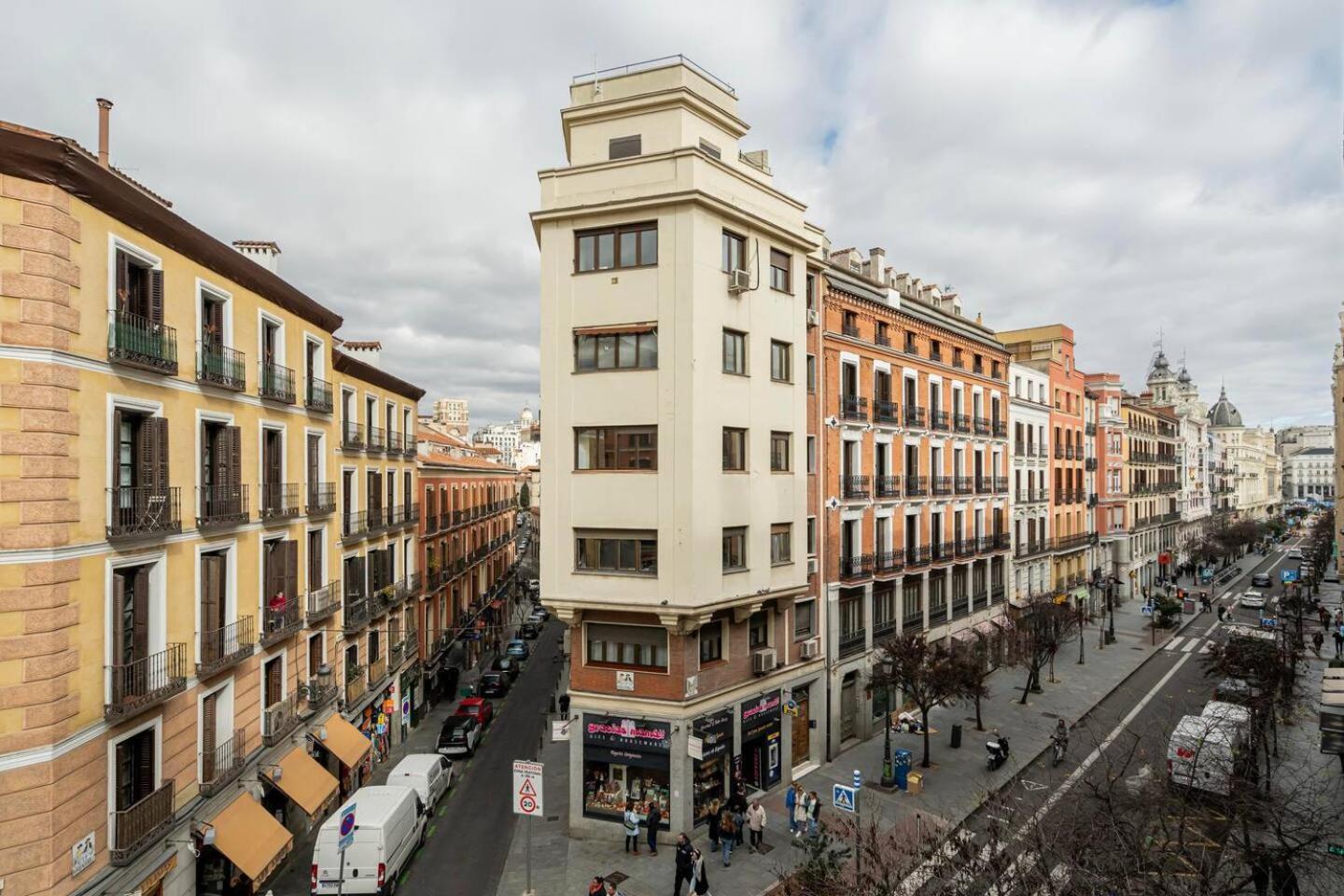Apartamento Con Balcon A Calle Mayor Ideal Parejas — Fotos 1