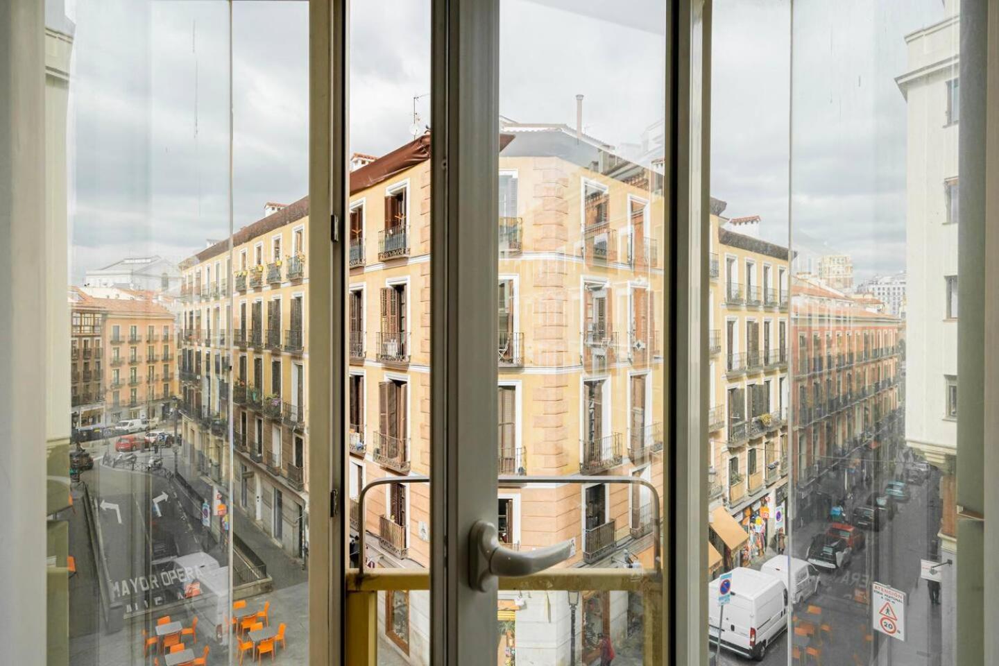 Apartamento Con Balcon A Calle Mayor Ideal Parejas — Fotos 2